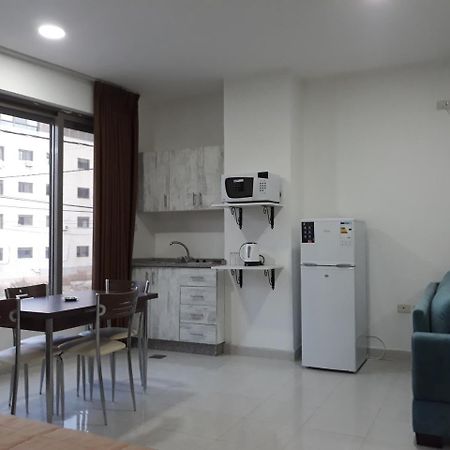 Furnished Apartments Near Mcdonald'S Al-Madina Al-Monawara St 암만 외부 사진