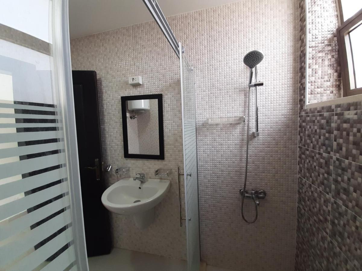 Furnished Apartments Near Mcdonald'S Al-Madina Al-Monawara St 암만 외부 사진